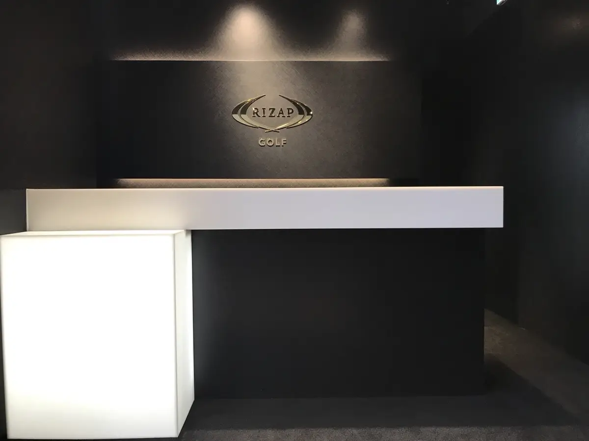 RIZAP GOLF 広島店の受付